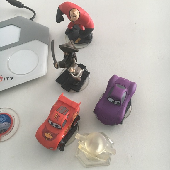 XBox 360 Disney INFINITY Lot - Picture 3 of 5